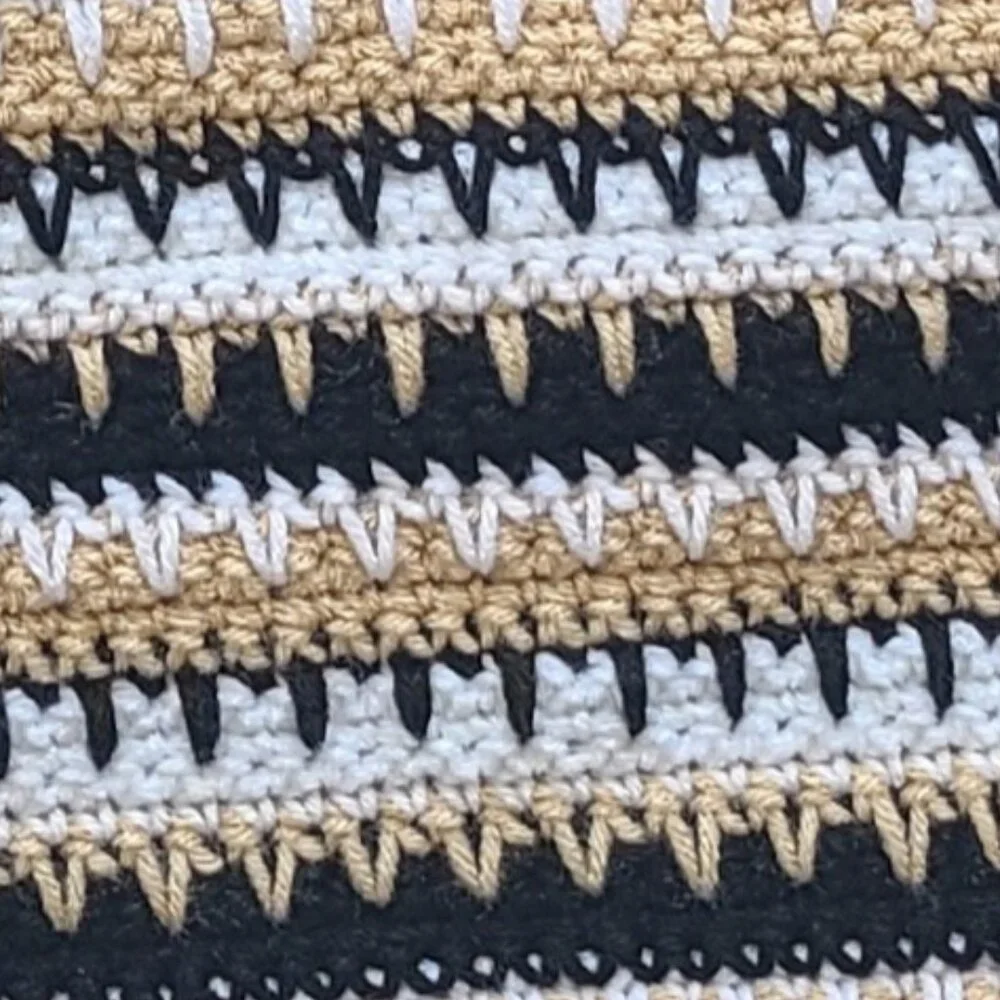 SPECIAL SALE! Black, Beige & White Lapghan – Handmade Cozy Throw